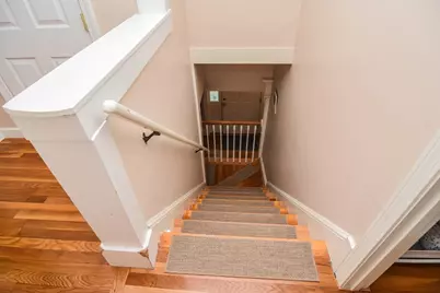184 Elm St, Andover, MA 01810 - Photo 9