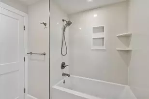 9 Second St, Worcester, MA 01602 - Photo 17