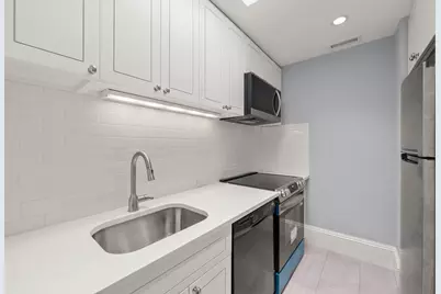 4 Claremont Park #3, Boston, MA 02118 - Photo 9