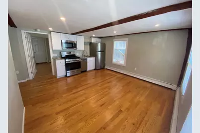 80 Cabot St #4, Beverly, MA 01915 - Photo 1