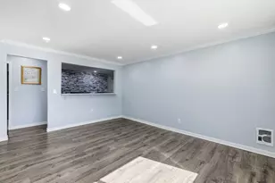 9 Weld St, Framingham, MA 01702 - Photo 23
