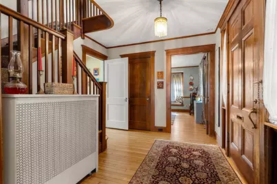 135 Ashland Street, Melrose, MA 02176 - Photo 3