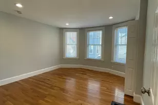351 Savin Hill Ave, Boston, MA 02125 - Photo 9