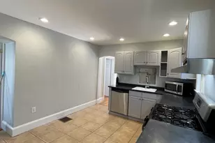 351 Savin Hill Ave, Boston, MA 02125 - Photo 17