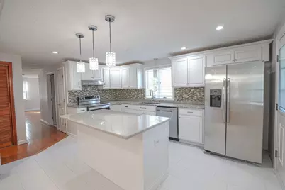 43 Duren Ave, Lowell, MA 01851 - Photo 7