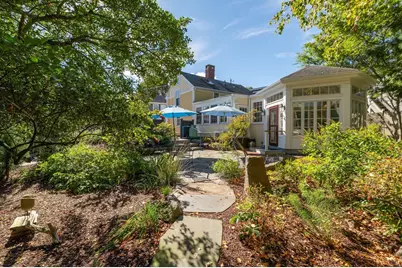 22 High St, Rockport, MA 01966 - Photo 3