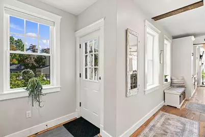 26 Tyng St #A, Newburyport, MA 01950 - Photo 3