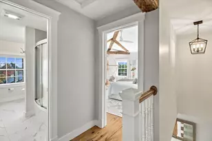26 Tyng St, Newburyport, MA 01950 - Photo 27