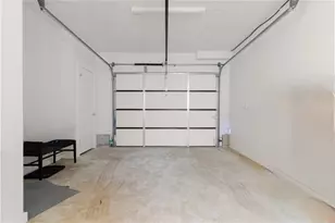 255 W 3rd, Boston, MA 02127 - Photo 27