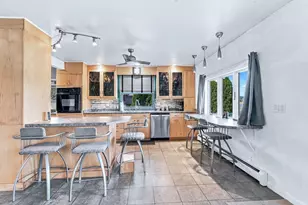 28 Arlington Rd, Wareham, MA 02571 - Photo 5
