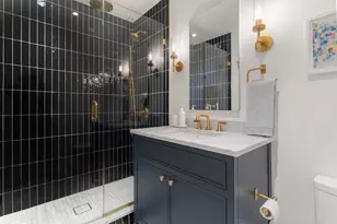 255 W 3rd, Boston, MA 02127 - Photo 21