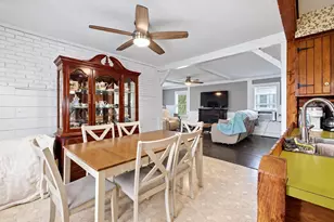 38 Gifford Ave, Dartmouth, MA 02747 - Photo 5