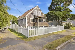 38 Gifford Ave, Dartmouth, MA 02747 - Photo 1