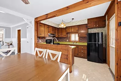 38 Gifford Ave, Dartmouth, MA 02747 - Photo 7