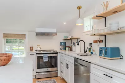 14 Sugarloaf St, Deerfield, MA 01373 - Photo 15