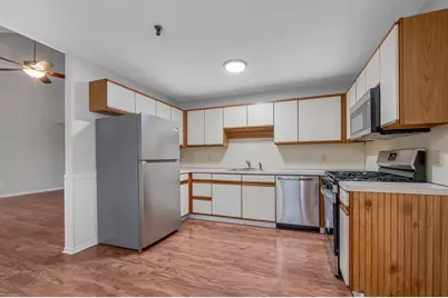 124 Tennis Plaza Rd #56, Dracut, MA 01826 - Photo 9