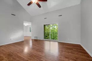 124 Tennis Plaza Rd, Dracut, MA 01826 - Photo 3