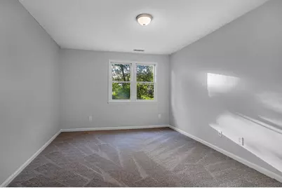 124 Tennis Plaza Rd #56, Dracut, MA 01826 - Photo 19