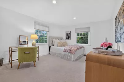 118 Benvenue St, Wellesley, MA 02482 - Photo 25