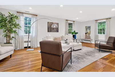 118 Benvenue St, Wellesley, MA 02482 - Photo 15