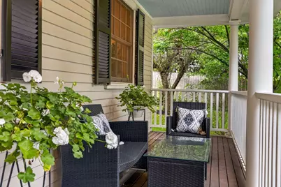 118 Benvenue St, Wellesley, MA 02482 - Photo 3