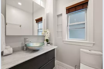95 Hewlett St #1, Boston, MA 02131 - Photo 19