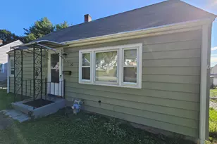22 Winchester Ave, Worcester, MA 01603 - Photo 3