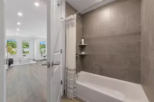 585 Essex St, Lynn, MA 01901 - Photo 13