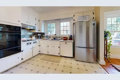 3 Parmenter Ter, Newton, MA 01754 - Photo 11