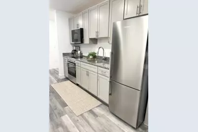 585 Essex St #423, Lynn, MA 01901 - Photo 5