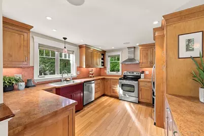 9 Hull St, Wenham, MA 01984 - Photo 7