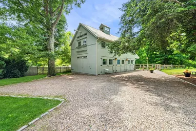 9 Hull St, Wenham, MA 01984 - Photo 11