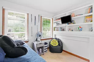 7 Mansion Woods Dr, Agawam, MA 01001 - Photo 19