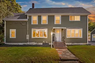 21 Charles St, Woburn, MA 01801 - Photo 37