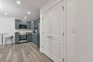 585 Essex St, Lynn, MA 01901 - Photo 5