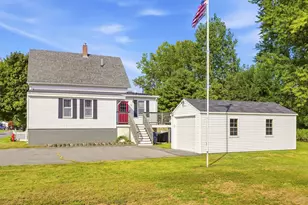 11 Russell St, Methuen, MA 01844 - Photo 1