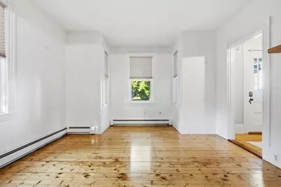 10 Eaton St, Reading, MA 01867 - Photo 17