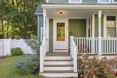 10 Eaton St, Reading, MA 01867 - Photo 5