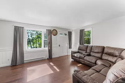 46 Davis Rd #B, Millbury, MA 01527 - Photo 3