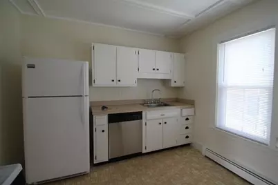 251 East Main St #1, Gloucester, MA 01930 - Photo 3