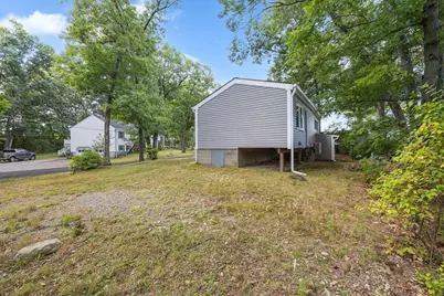 21 Faulkner Rd, Grafton, MA 01536 - Photo 25