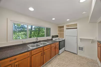 21 Faulkner Rd, Grafton, MA 01536 - Photo 13