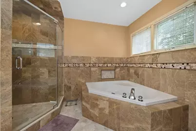 522-524 Auburn St #524, Newton, MA 02466 - Photo 15