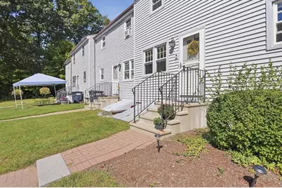 1 Tiffany Circle #1, Millbury, MA 01527 - Photo 9