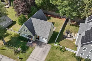 15 Williamson Ave, Newburyport, MA 01950 - Photo 33