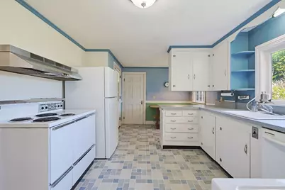 24 Stark Rd, Worcester, MA 01602 - Photo 7