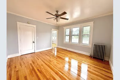 32 Catharine  Street, Worcester, MA 01605 - Photo 7