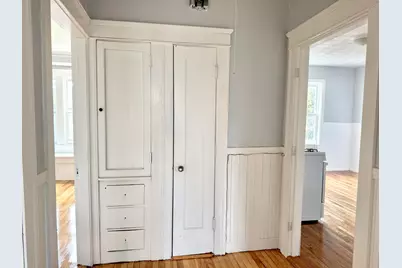 32 Catharine  Street, Worcester, MA 01605 - Photo 19