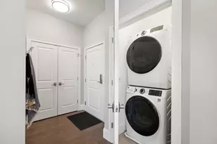 8 Sanborn St, Reading, MA 01867 - Photo 27