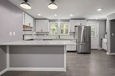 52 Forest Park Rd, Woburn, MA 01801 - Photo 7